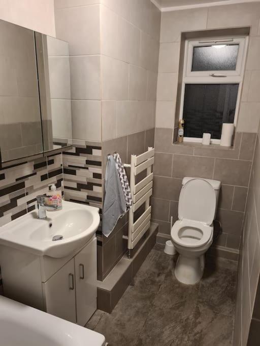Luxury One Bedroom Flat London Exterior foto